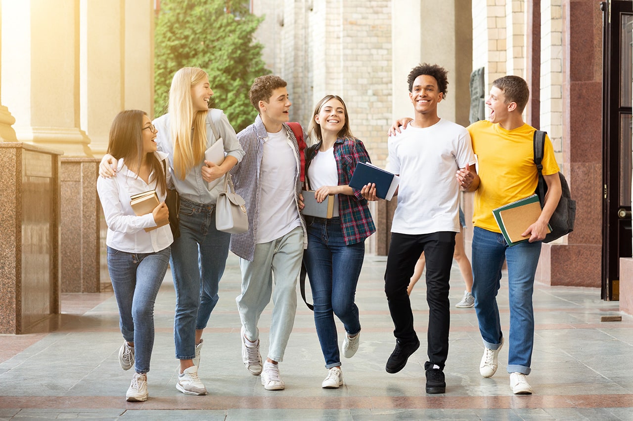 Miasta akademickie - gdzie w październiku budzi się życie?