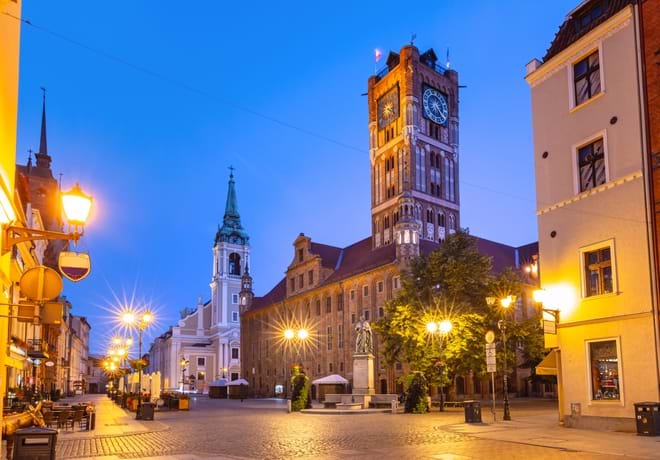 Dwa miasta w jeden weekend – Bydgoszcz i Toruń z POLREGIO