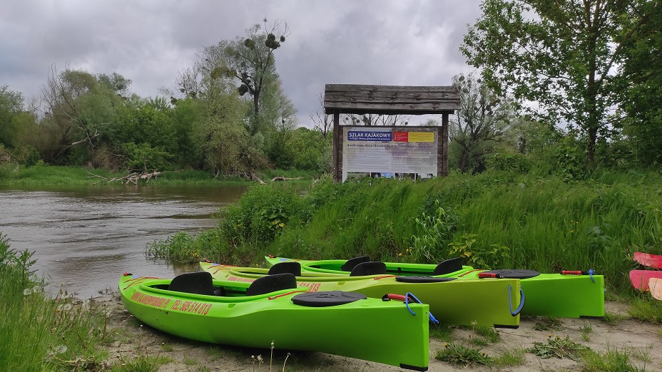 Najciekawsze spływy kajakowe w Polsce dla początkujących i średniozaawansowanych kajakarzy!