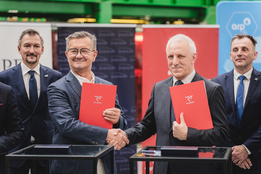 POLREGIO z umową na nowe pojazdy elektryczne. Fot. Łukasz Pietrzak