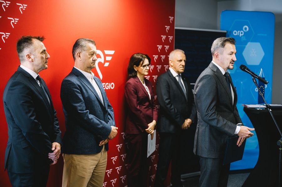POLREGIO inwestuje w bezpieczeństwo. Przewoźnik doposaży swój tabor w nowoczesny system sterowania