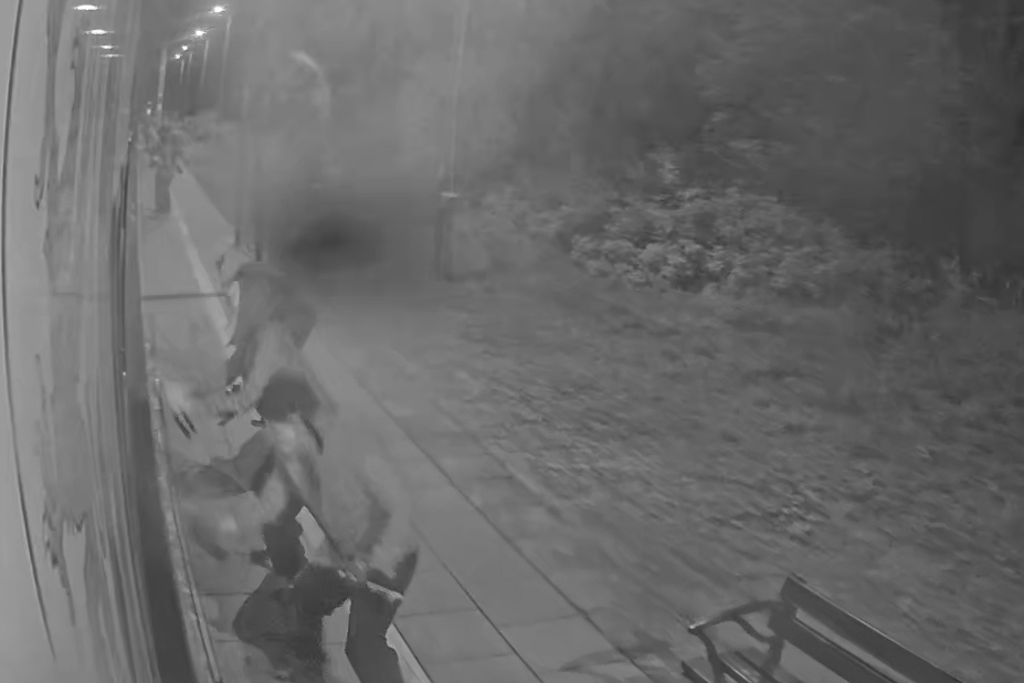 Zero tolerancji dla wandali! Chuligani odpowiedzą za zniszczenie pociągów